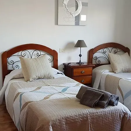 Lucky - Heated Pool Macher