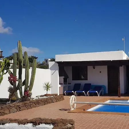 Villa Lucky - Heated Pool *