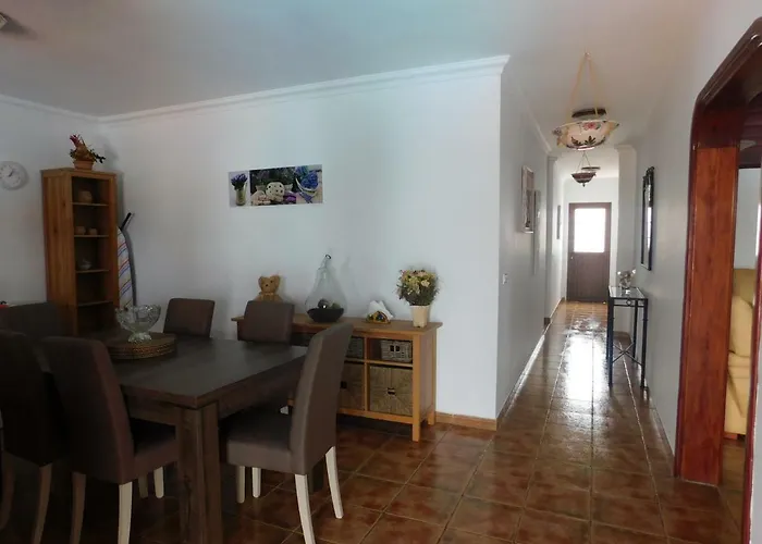 Lucky - Heated Pool Willa *