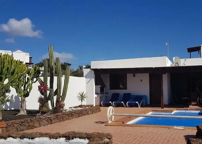 Villa Lucky - Heated Pool *